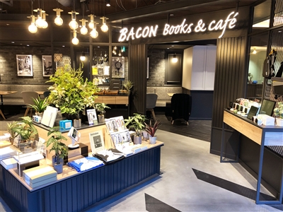 BACON Bookscafe